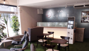 Cafe Lovina